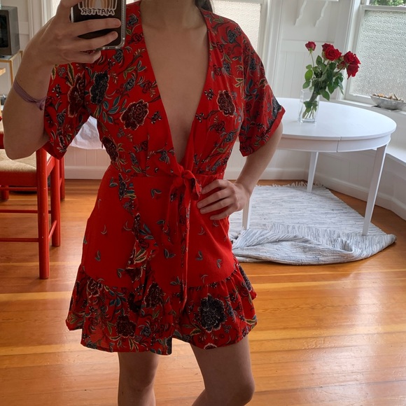 Selfie Leslie Tie Dress - Picture 9 of 10